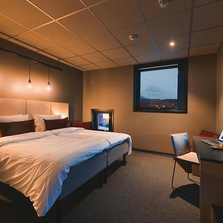Svalbard Hotell | The Vault Longyearbyen Exterior photo